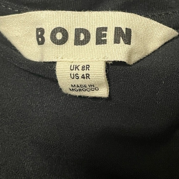 Boden Black Maxi Short Sleeve Wide Shirred Empire waist. Soft Viscose Fabric - Picture 1 of 11